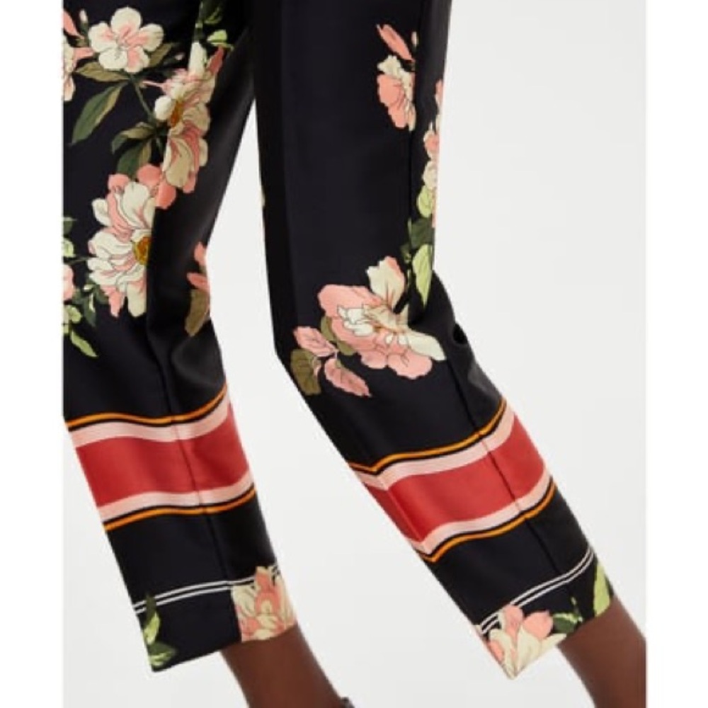 ZARA Chic Black Cropped Black Floral Trouser XS Rare - Picture 7 of 7